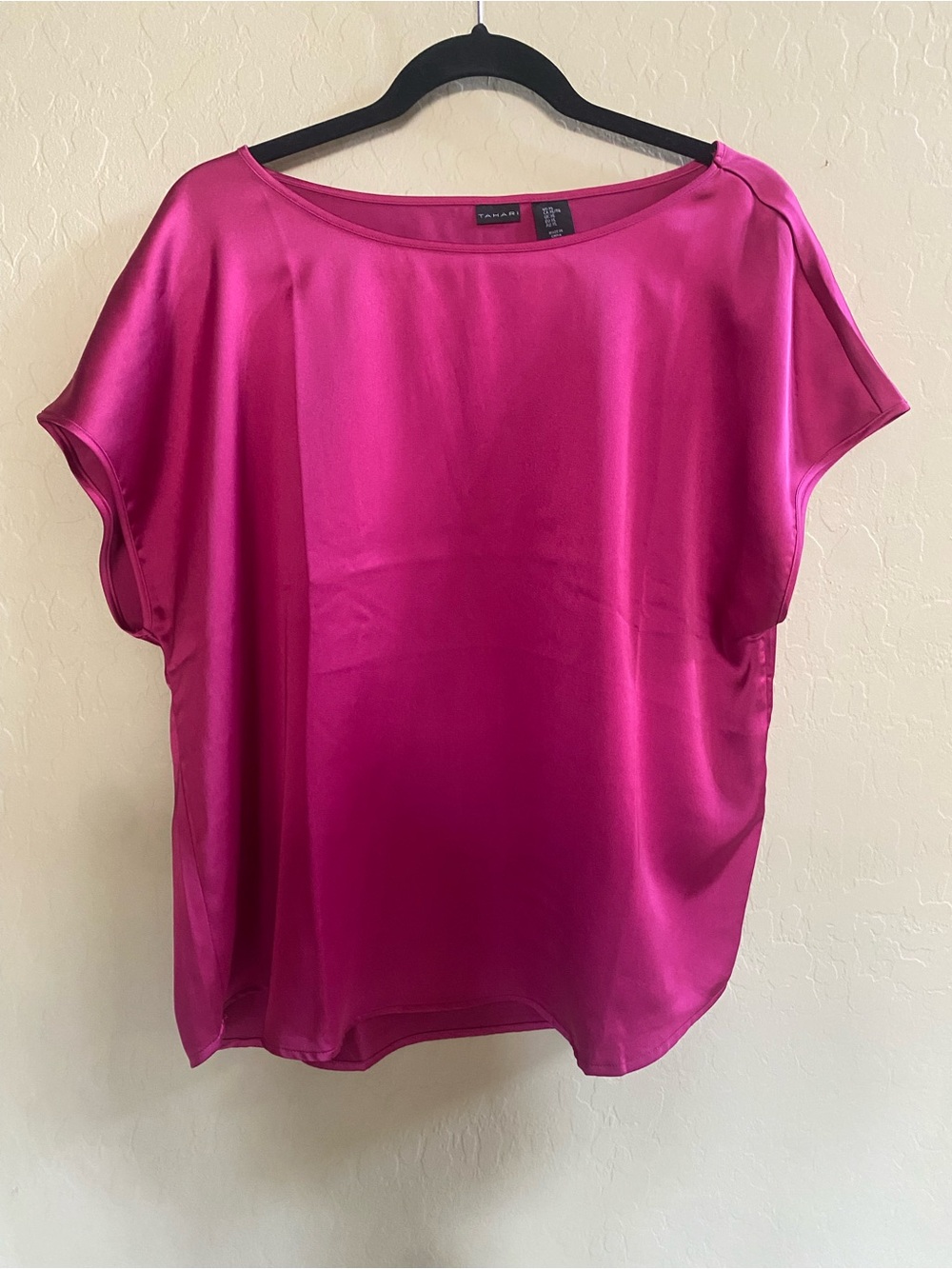 Tahari Fuchsia Satin Boatneck Dolman Sleeve Top